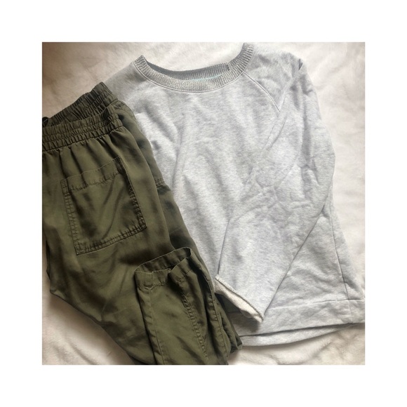 LOU & GREY Sparkle Trim Cozy Crew Neck Pullover - Picture 2 of 6